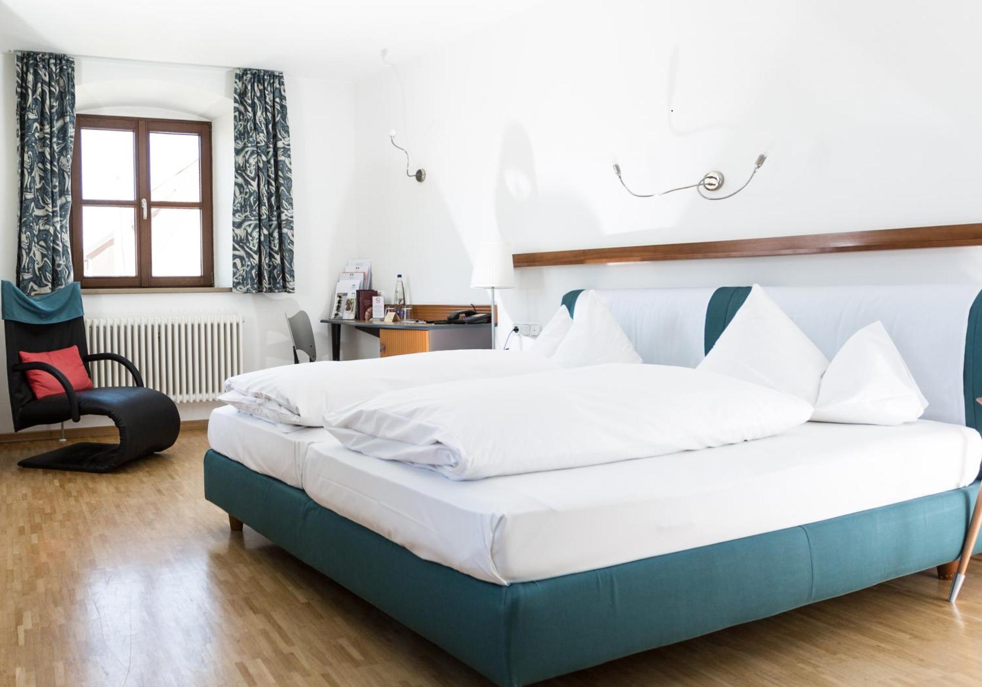 Hotel Klostergasthof Thierhaupten Dış mekan fotoğraf